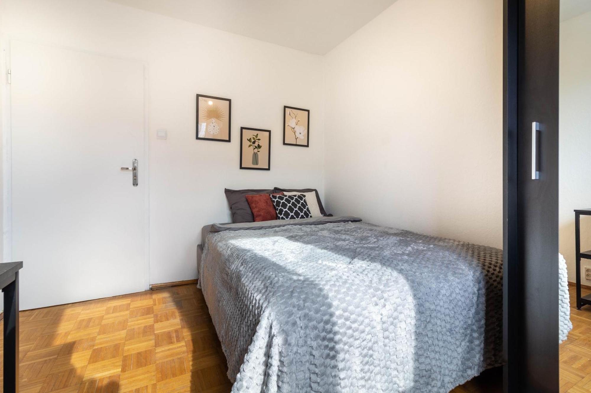 Ul Orzechowa Apartment